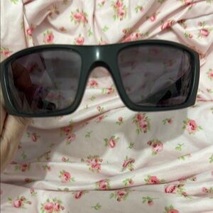 Oakley Sunglasses Fuel Cell NFL Salute to Service Matte Carbon Prizm Grey